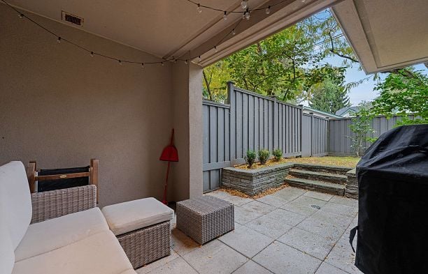 102 3083 W 4th Avenue Kitsilano