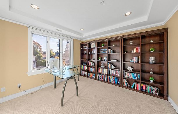 1426 W 48th Avenue South Granville