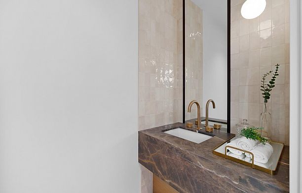 2505 W 37th Avenue MacKenzie Heights