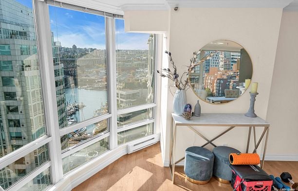 1708 1500 Hornby Street Yaletown