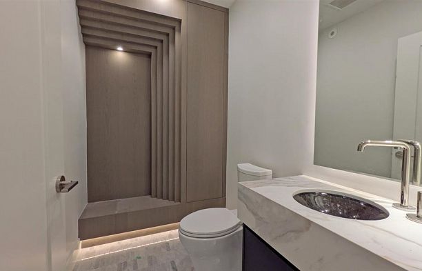 1139 W 33rd Avenue Shaughnessy