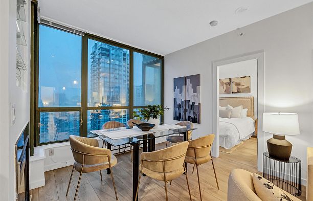 2507 1239 W Georgia Street Coal Harbour