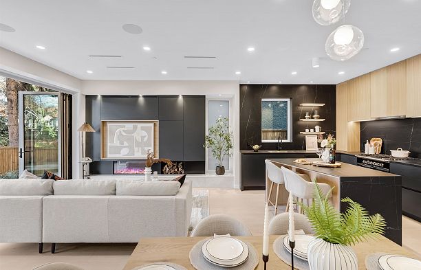 1 2764 W 14th Avenue Kitsilano