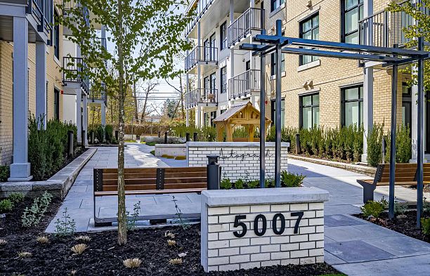 104 5007 Ash Street Cambie