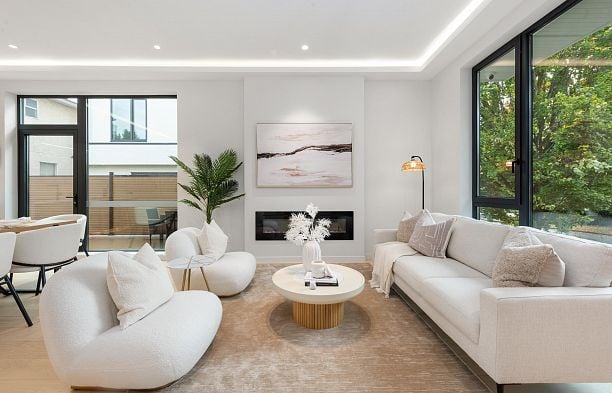 2 8226 Adera Street S.W. Marine