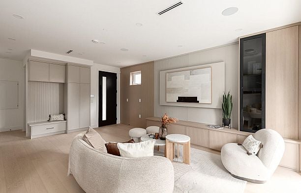 2 475 W 20th Avenue Cambie