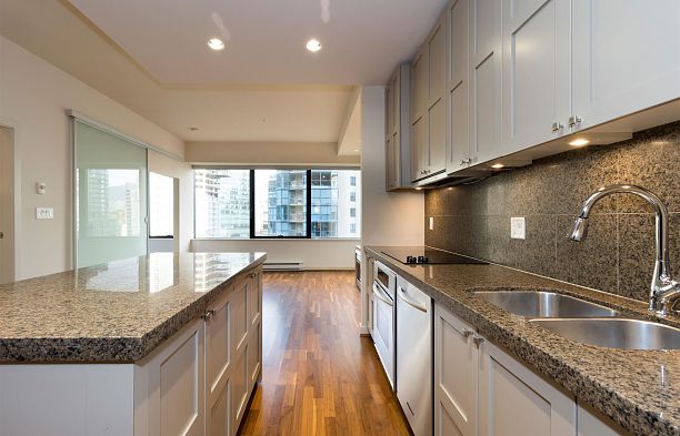 615 1333 W Georgia Street Coal Harbour