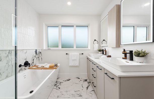 1495 W 52nd Avenue South Granville