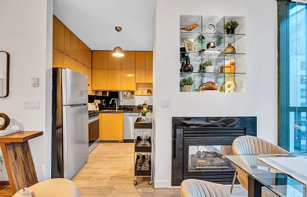 2507 1239 W Georgia Street Coal Harbour