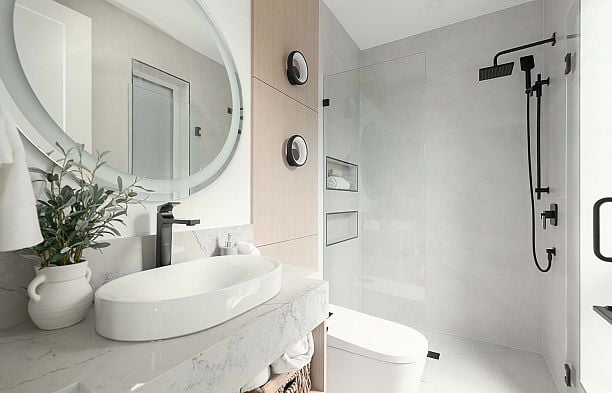 2 475 W 20th Avenue Cambie