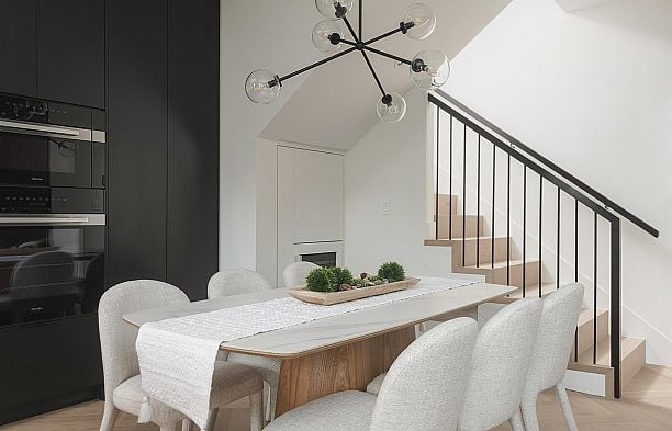 2 240 E 37th Avenue Main