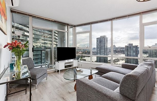 2602 939 Expo Boulevard Yaletown