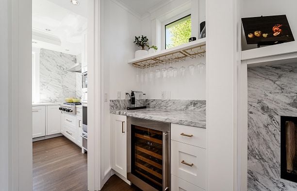 2040 W 58th Avenue S.W. Marine