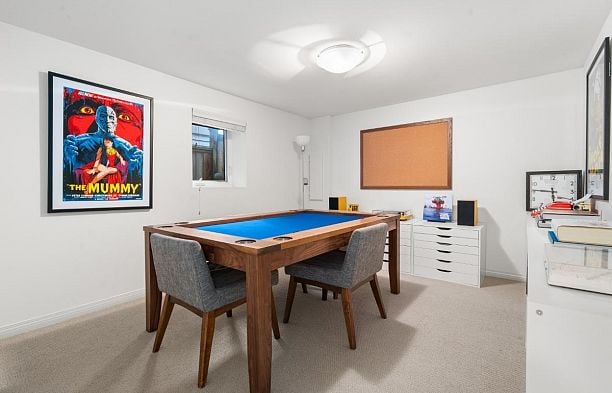 6591 Vine Street S.W. Marine