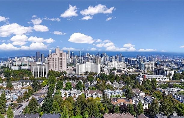 307 876 W 16th Avenue Cambie