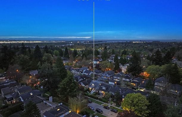 6591 Vine Street S.W. Marine