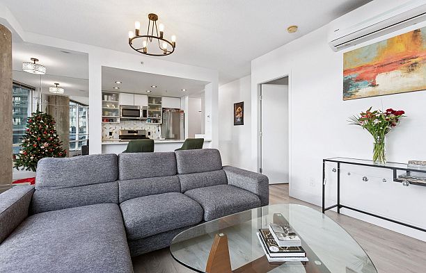 2602 939 Expo Boulevard Yaletown