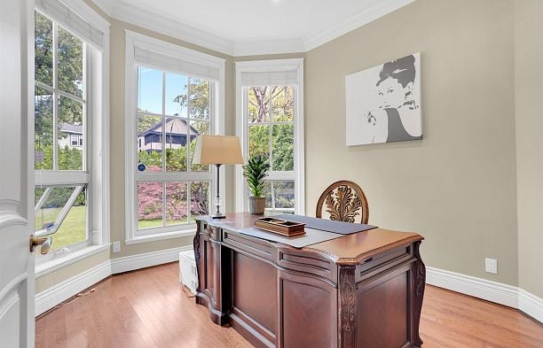 4038 W 33rd Avenue Dunbar