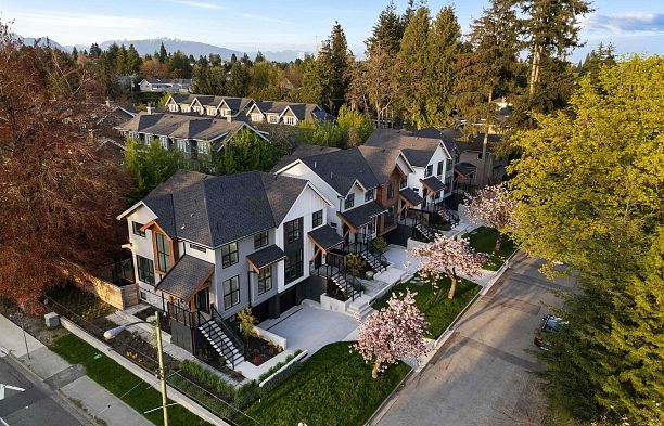 1489 W 52nd Avenue South Granville