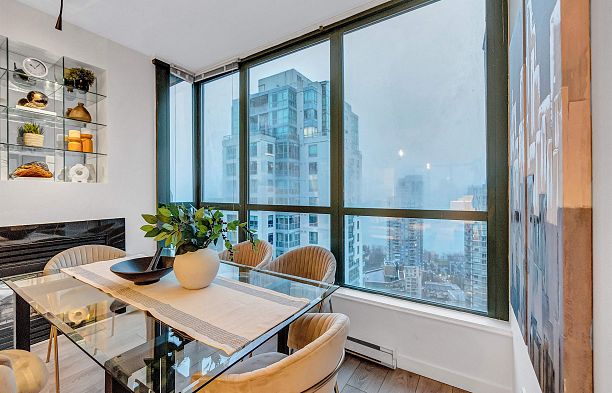 2507 1239 W Georgia Street Coal Harbour