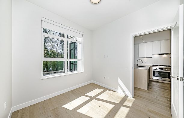 104 5007 Ash Street Cambie