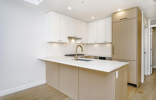 104 5007 Ash Street Cambie