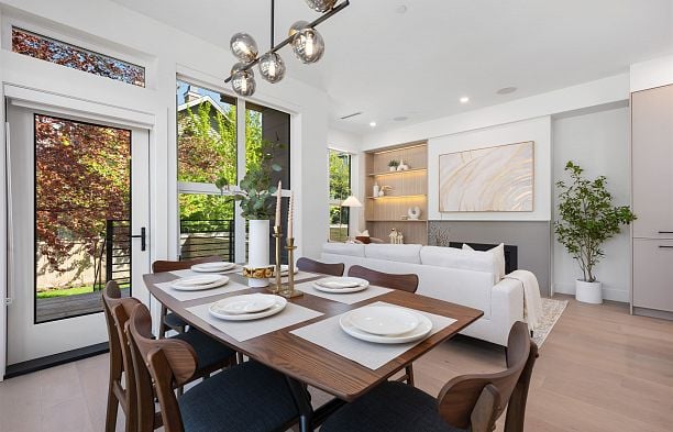 1495 W 52nd Avenue South Granville