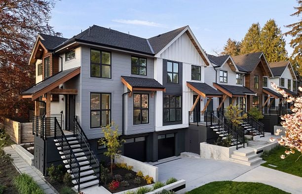 1495 W 52nd Avenue South Granville