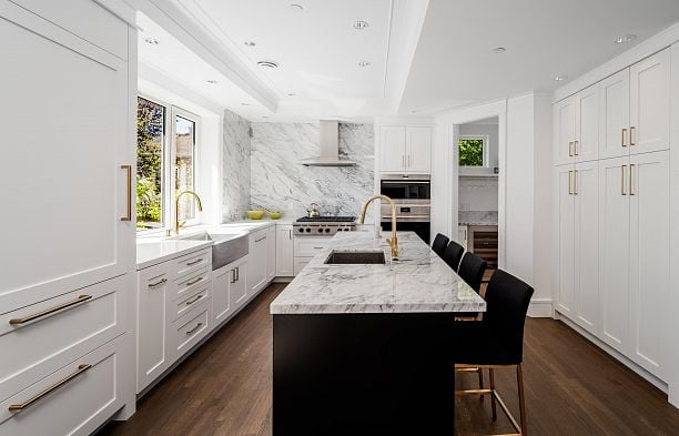 2040 W 58th Avenue S.W. Marine