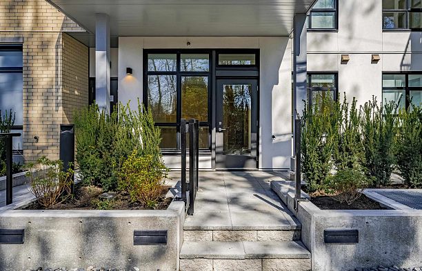 104 5007 Ash Street Cambie