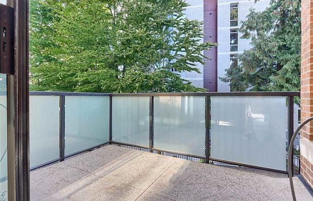 31 1863 Wesbrook Mall University VW