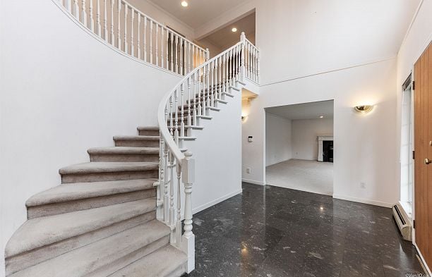 6633 Montgomery Street South Granville