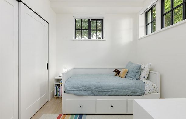 2502 W 33rd Avenue MacKenzie Heights