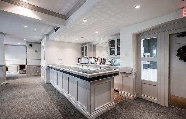 104 5835 Hampton Place University VW