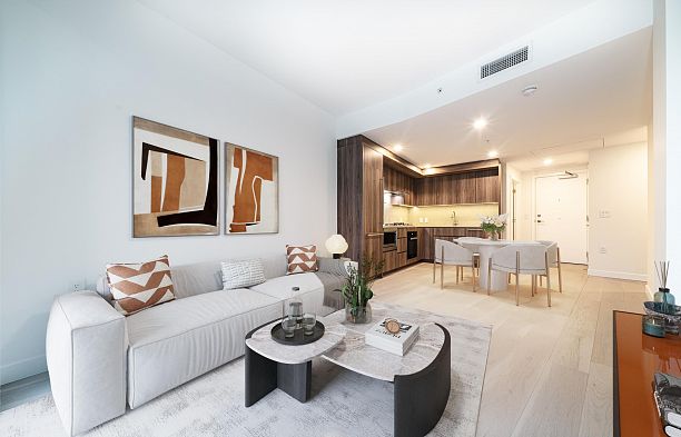 213 5212 Cambie Street Cambie