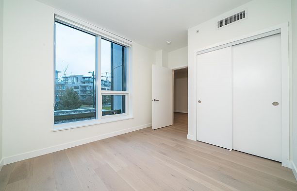 213 5212 Cambie Street Cambie