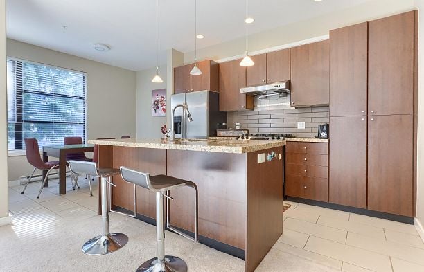 31 1863 Wesbrook Mall University VW