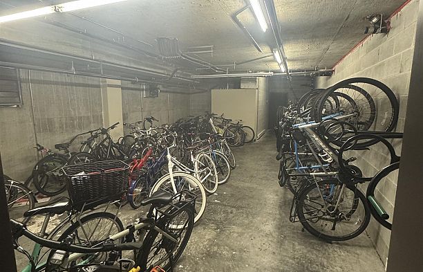 312 1503 West 65th Avenue S.W. Marine