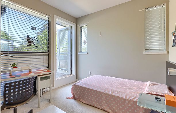 31 1863 Wesbrook Mall University VW