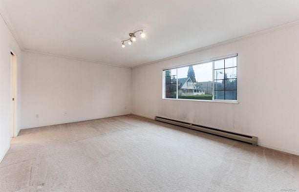 6633 Montgomery Street South Granville