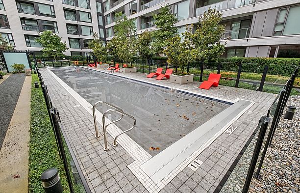 305 1571 W 57th Avenue South Granville