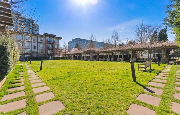 208 2280 Wesbrook Mall University VW