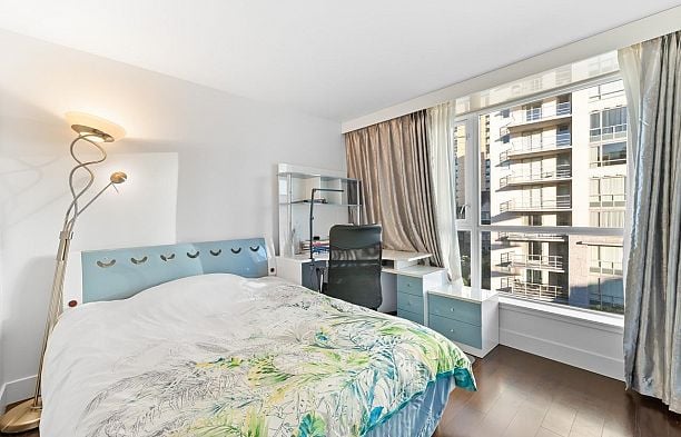 502 6080 Iona Drive University VW