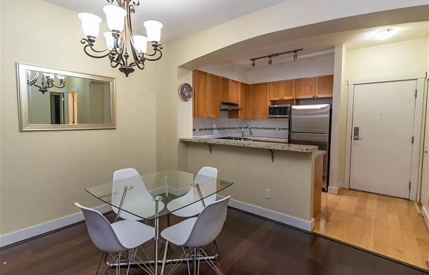 208 2280 Wesbrook Mall University VW