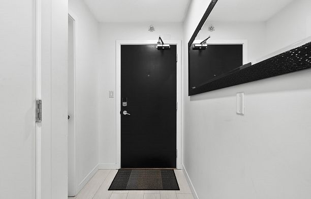 1202 188 Keefer Place Downtown VW