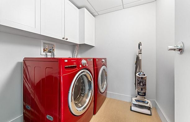 502 6080 Iona Drive University VW