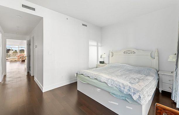 502 6080 Iona Drive University VW