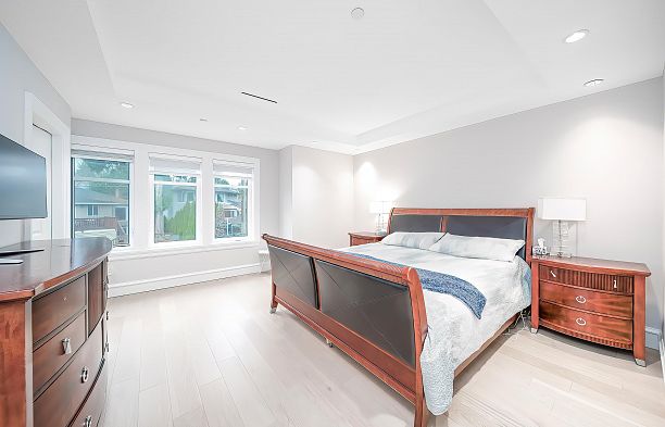 1 4085 W 41st Avenue Dunbar