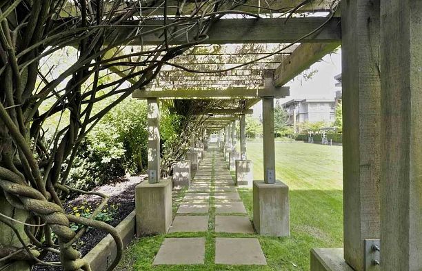 208 2280 Wesbrook Mall University VW