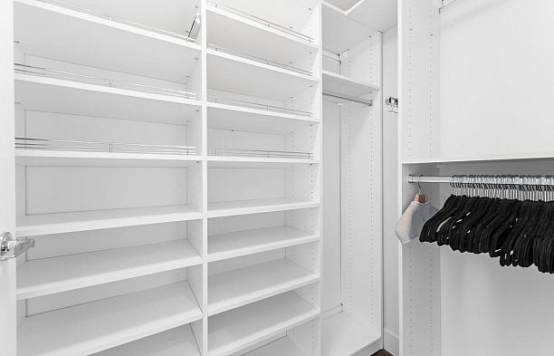 502 6080 Iona Drive University VW